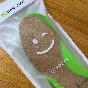 Cariuma insoles size 7.5 w / 6 m